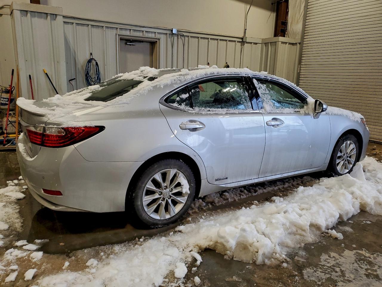 2014 LEXUS ES 300H