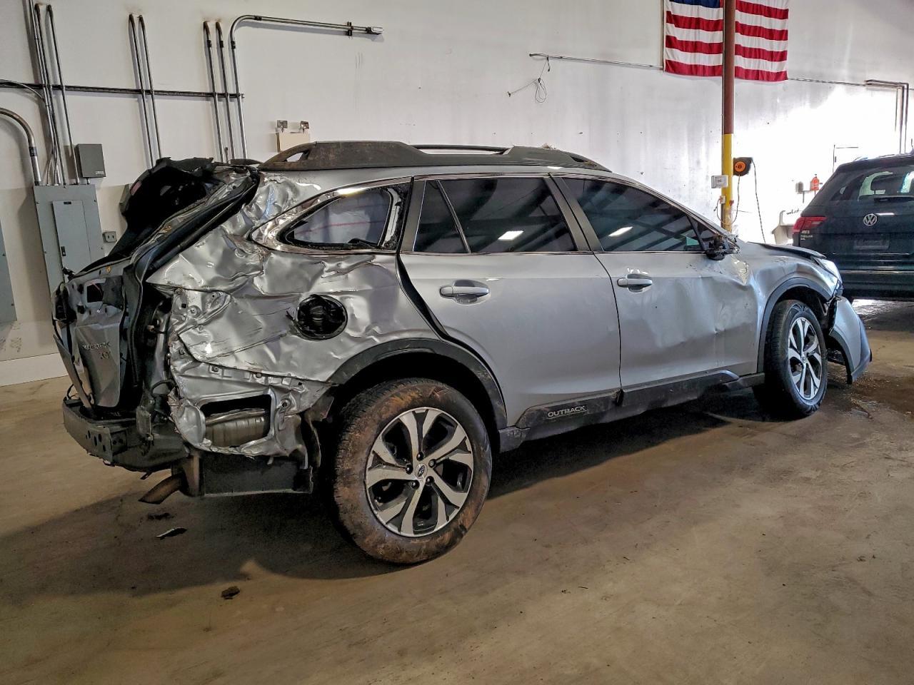2022 SUBARU Outback