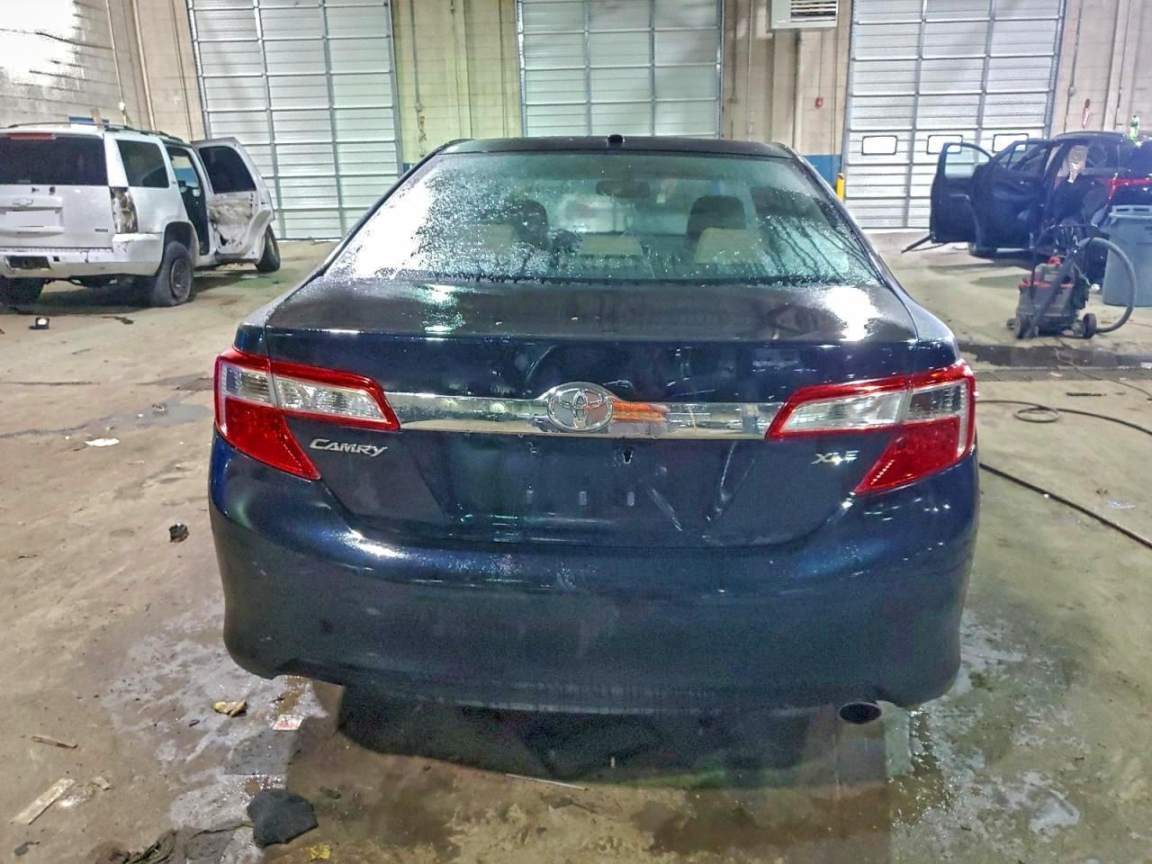 2012 TOYOTA CAMRY