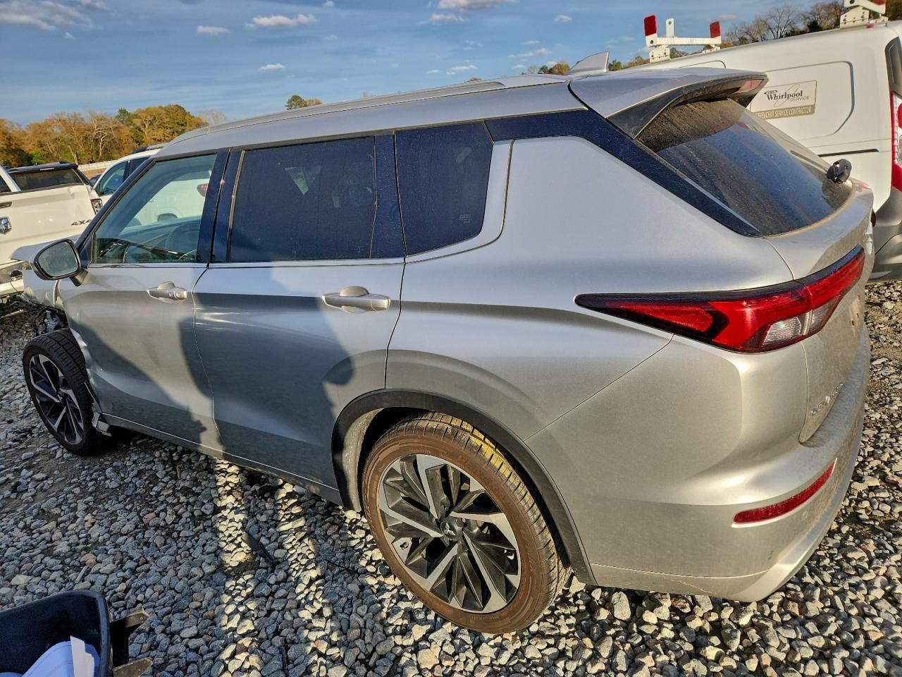 2022 MITSUBISHI outlander