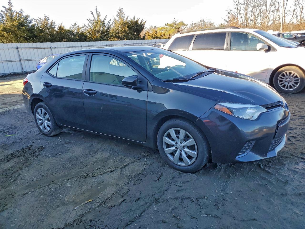 2016 TOYOTA COROLLA
