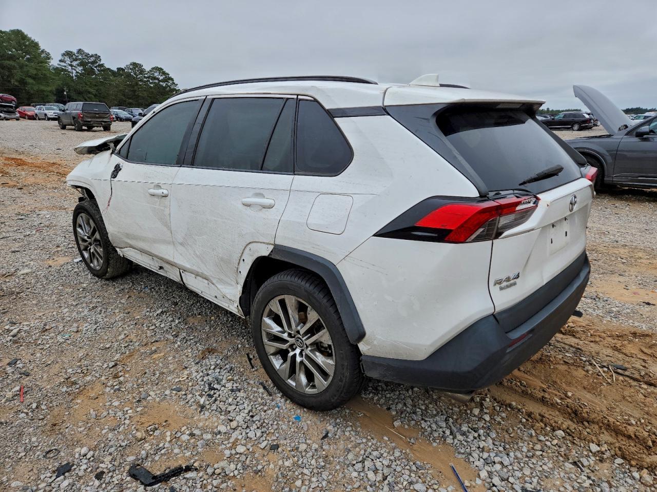2020 TOYOTA RAV4