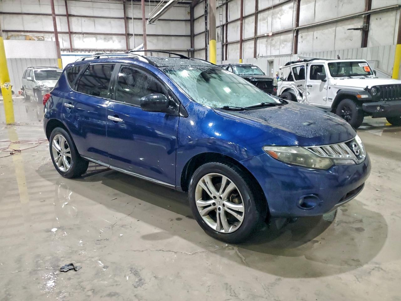 2010 NISSAN MURANO