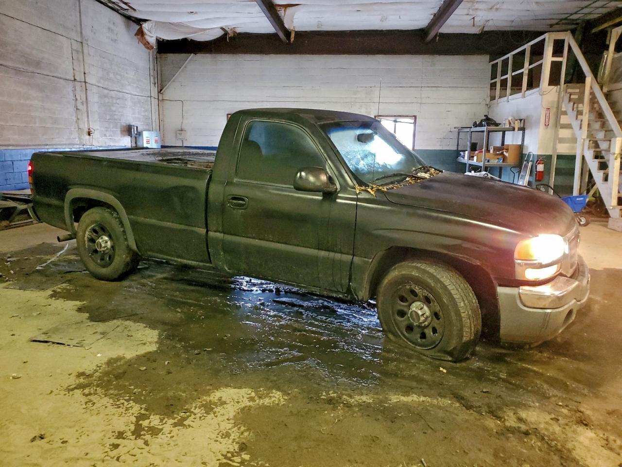 2005 GMC Sierra