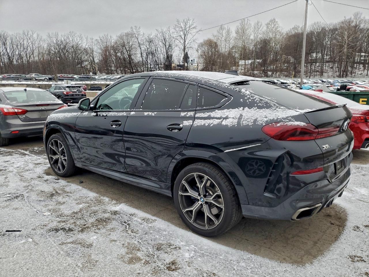 2021 BMW X6