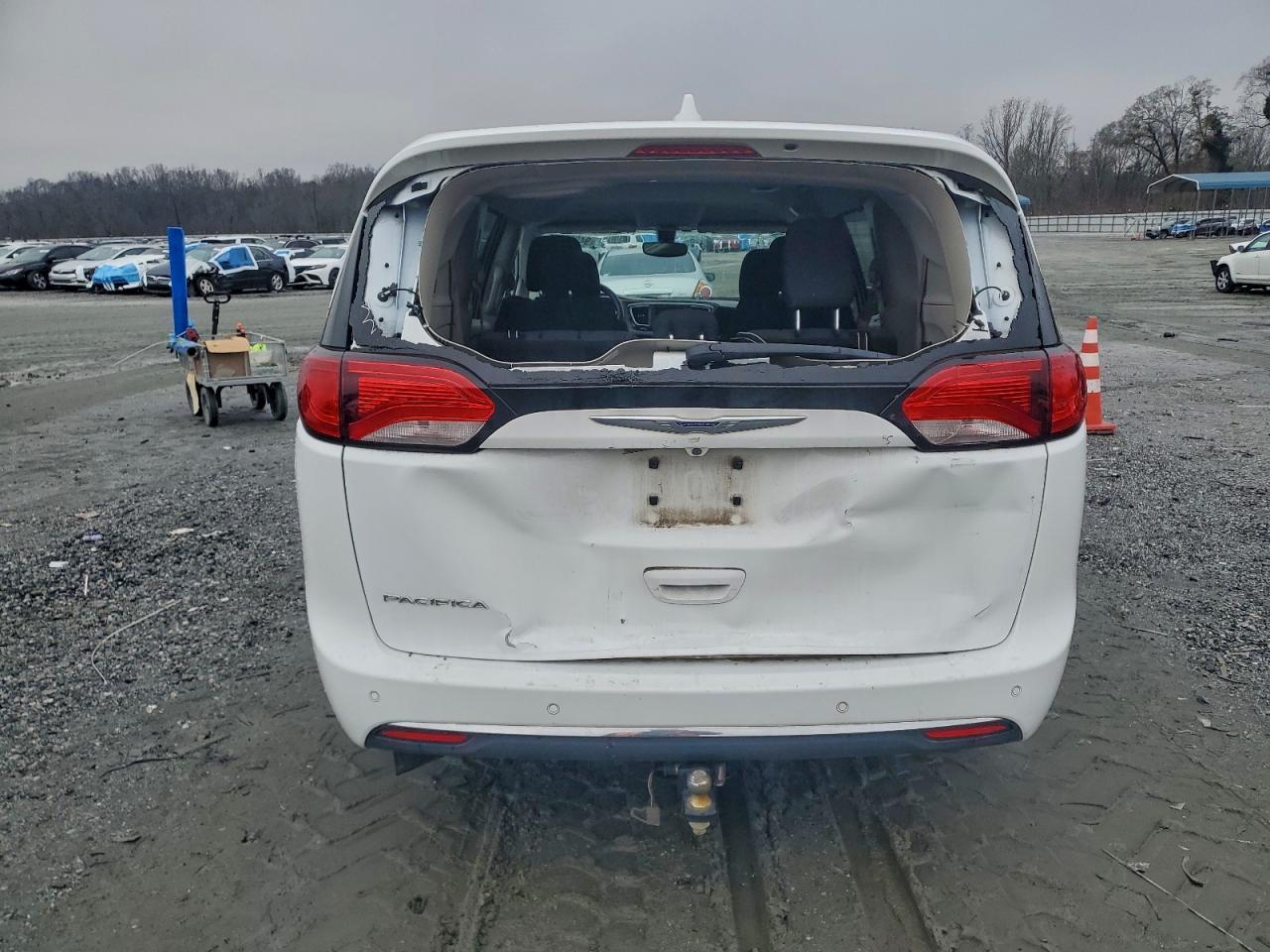 2019 CHRYSLER Pacifica