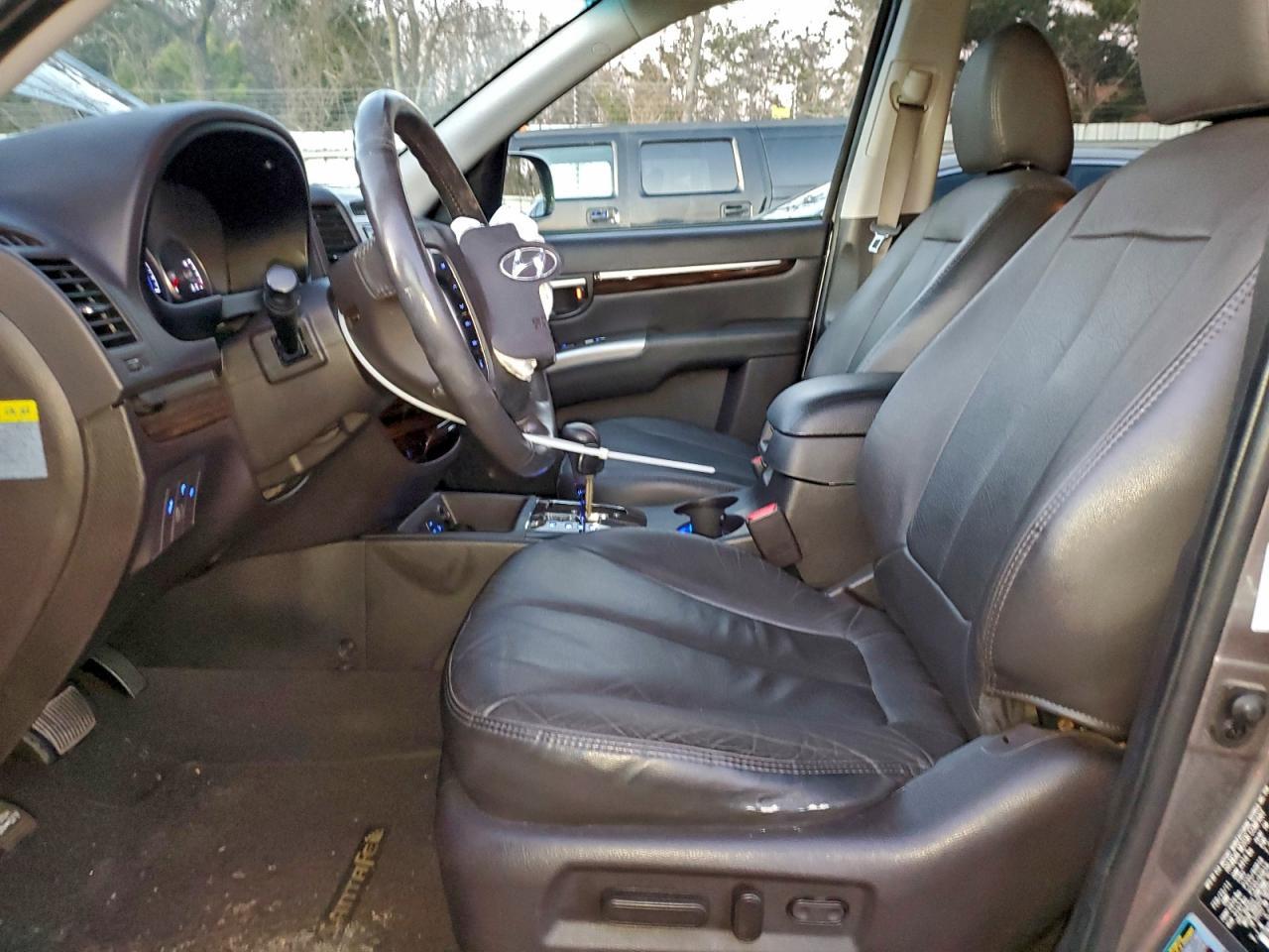 2011 HYUNDAI SANTA FE