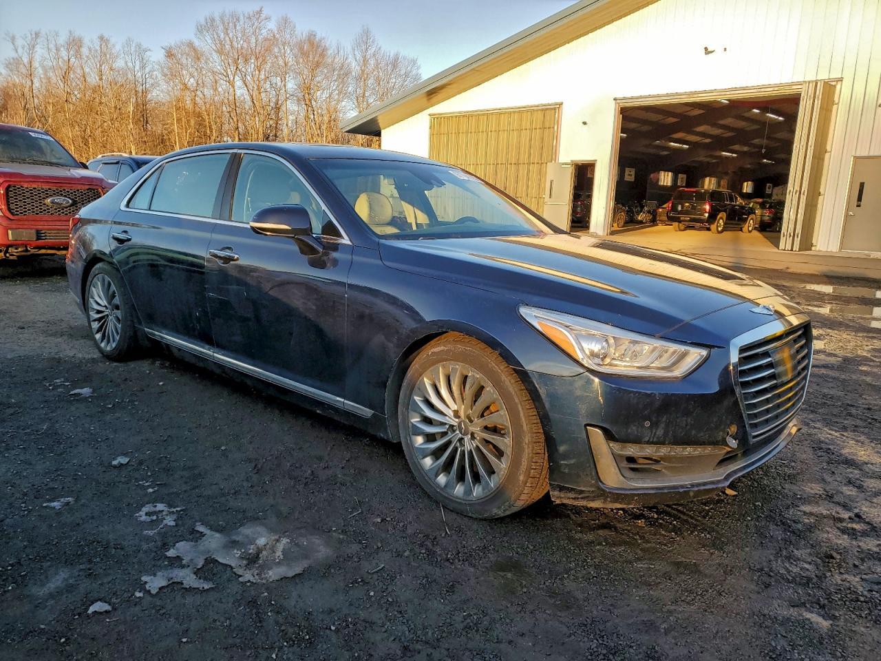 2018 GENESIS G90