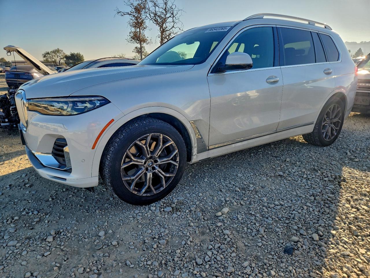 2021 BMW X7
