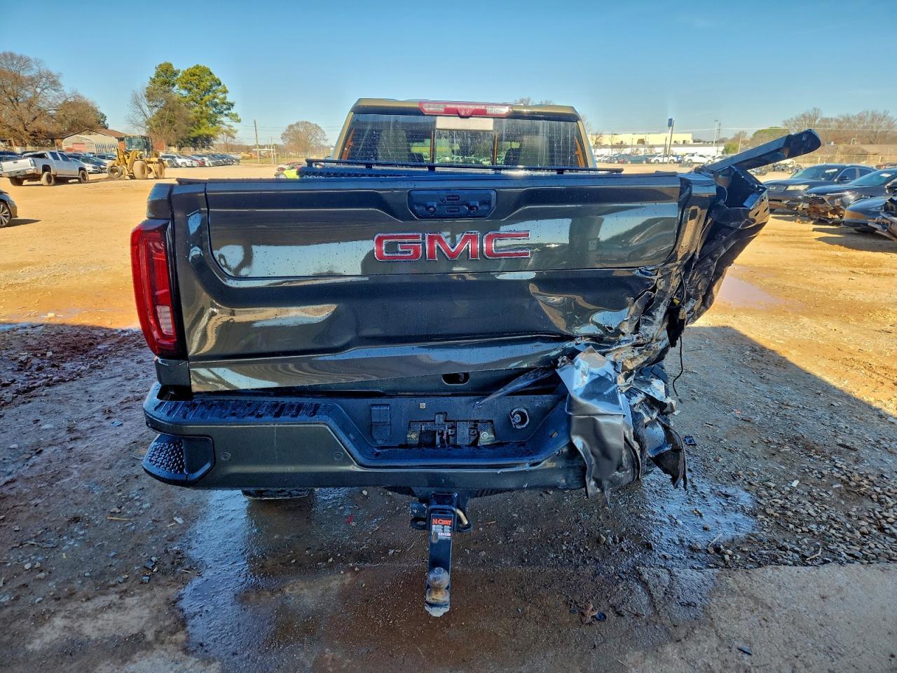 2023 GMC Sierra