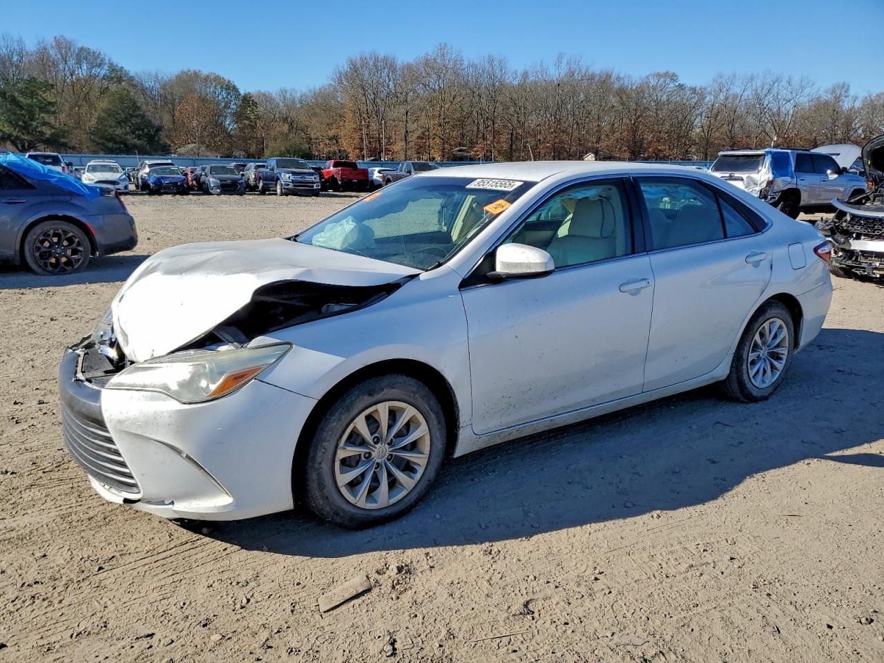2015 TOYOTA CAMRY
