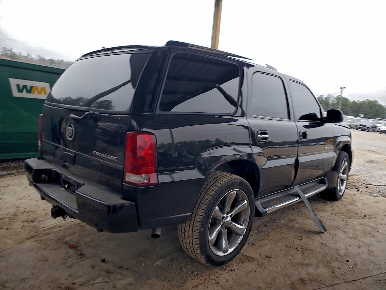 2002 CADILLAC ESCALADE