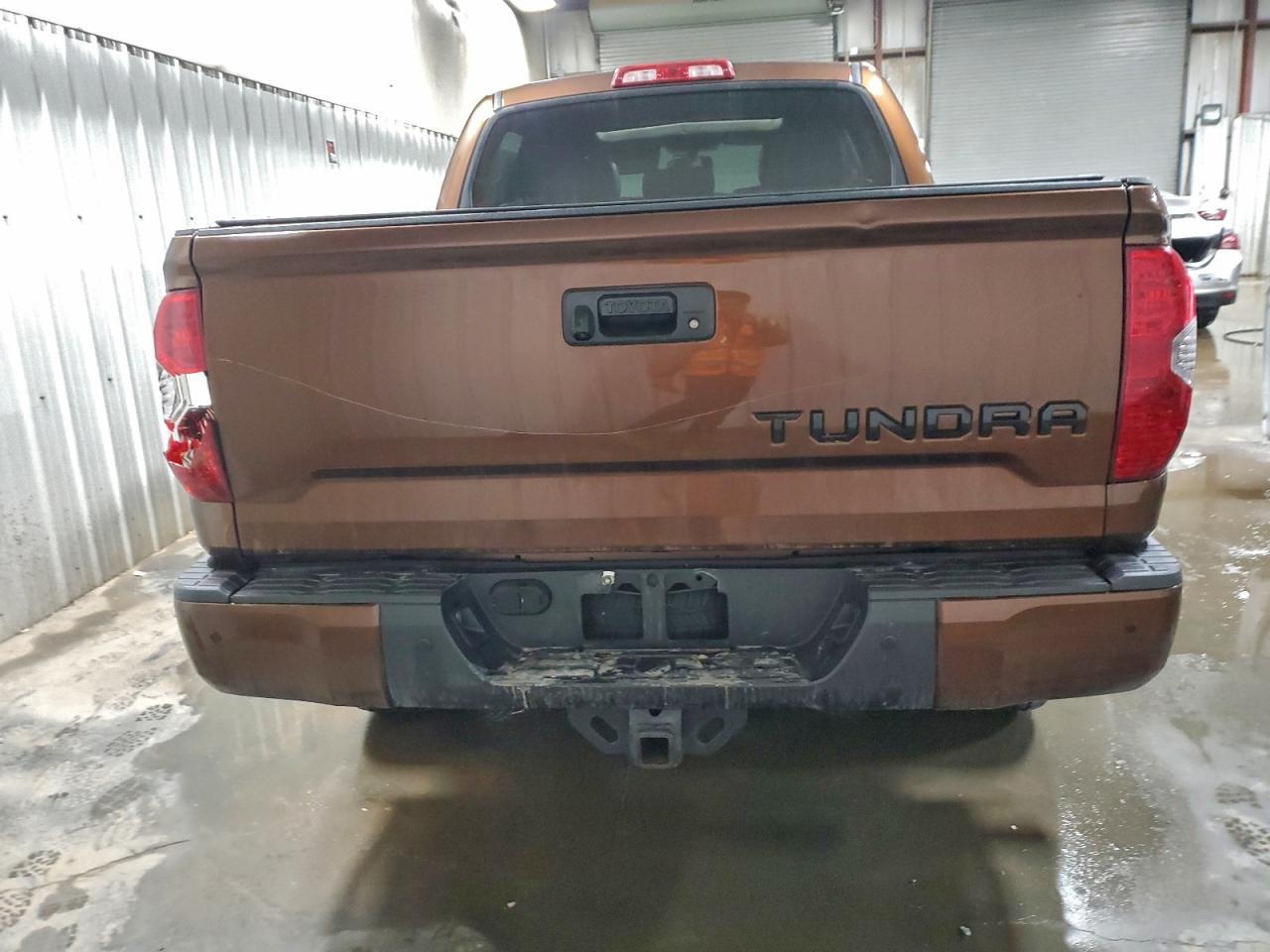 2014 TOYOTA TUNDRA