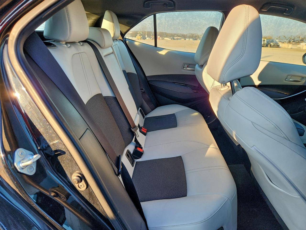 2022 TOYOTA COROLLA