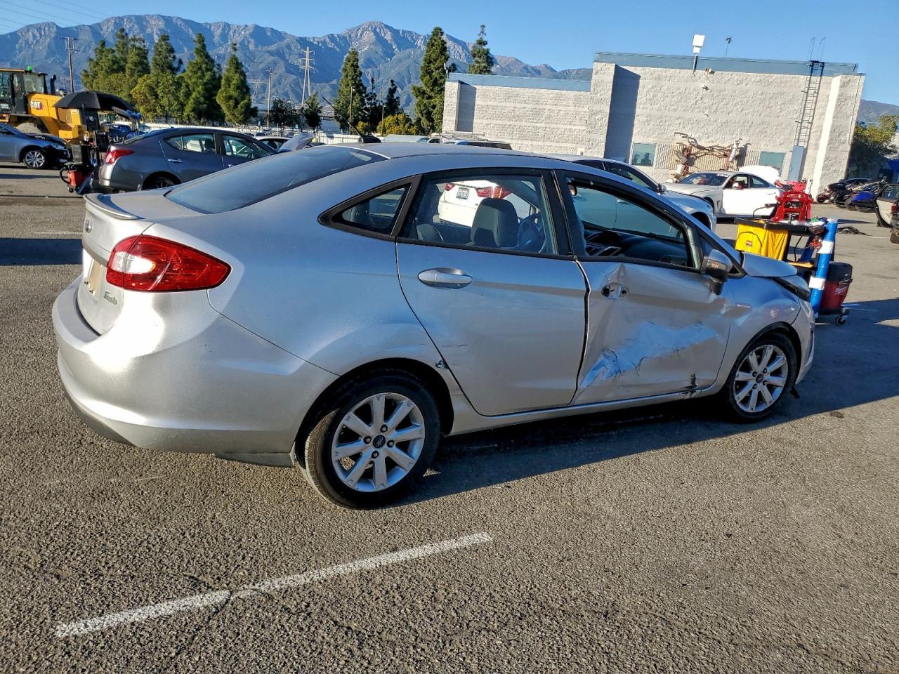 2013 FORD Fiesta