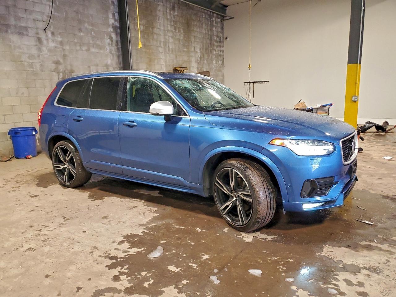 2019 VOLVO XC90