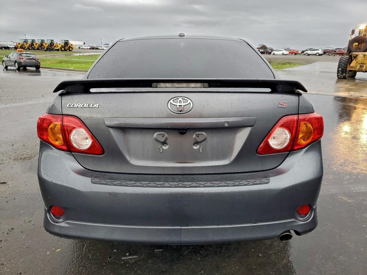 2010 TOYOTA COROLLA