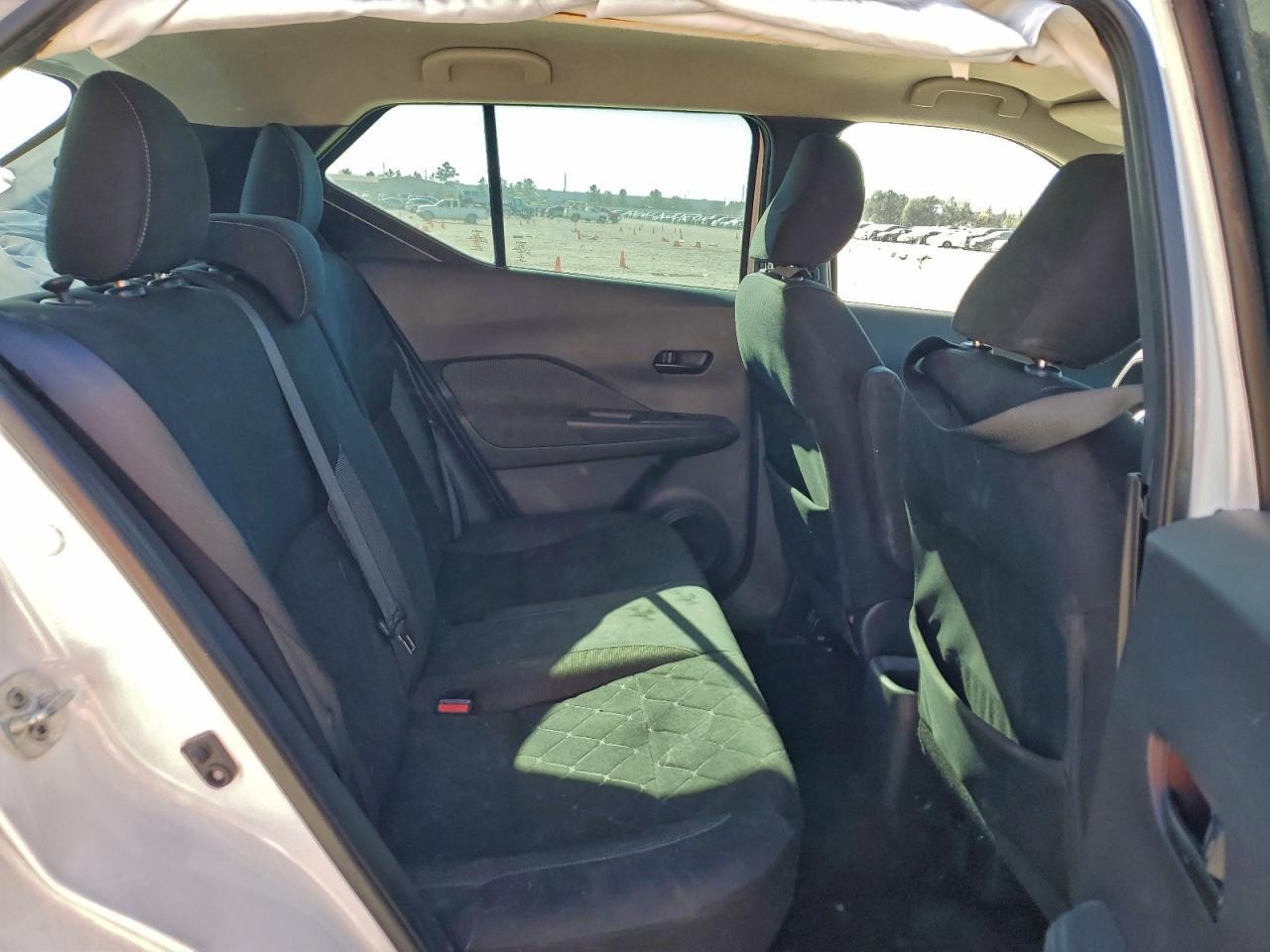 2018 NISSAN KICKS