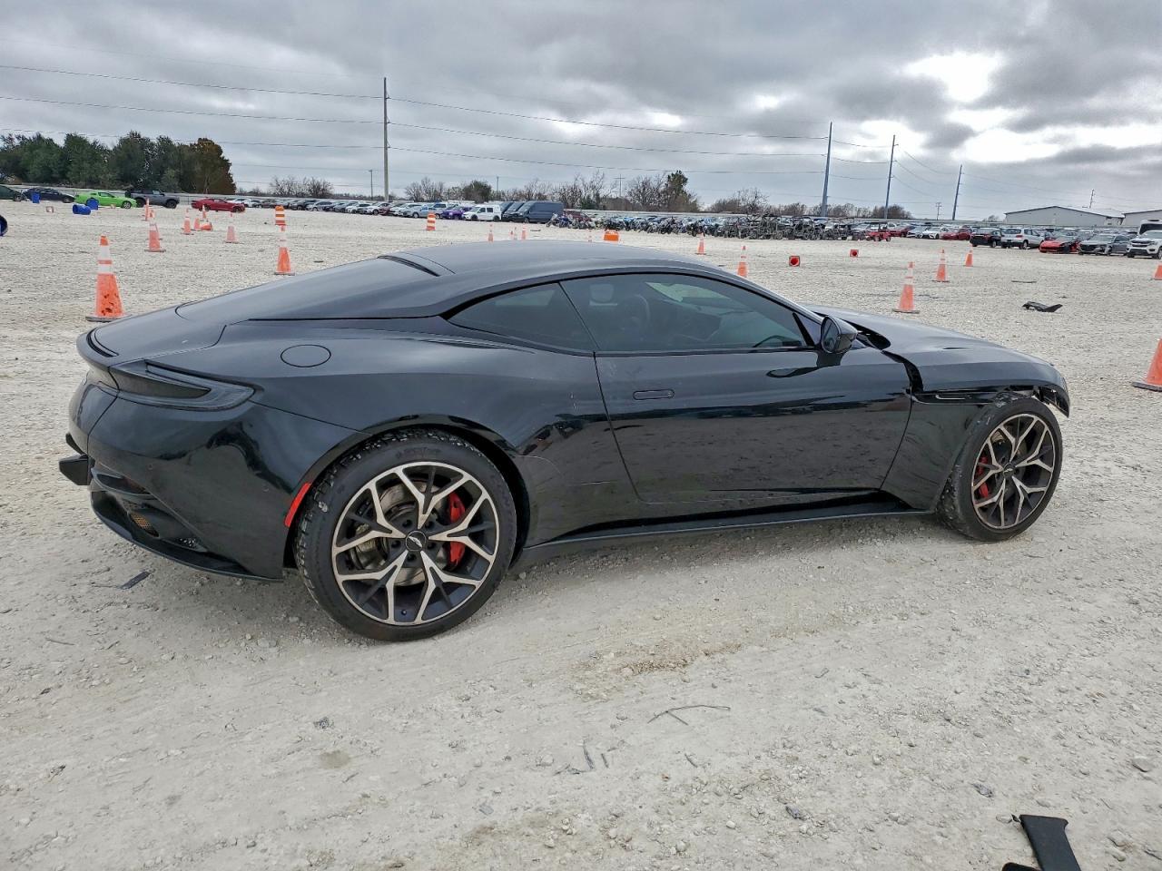 2019 Aston Martin DB11