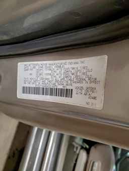 2004 TOYOTA Sequoia