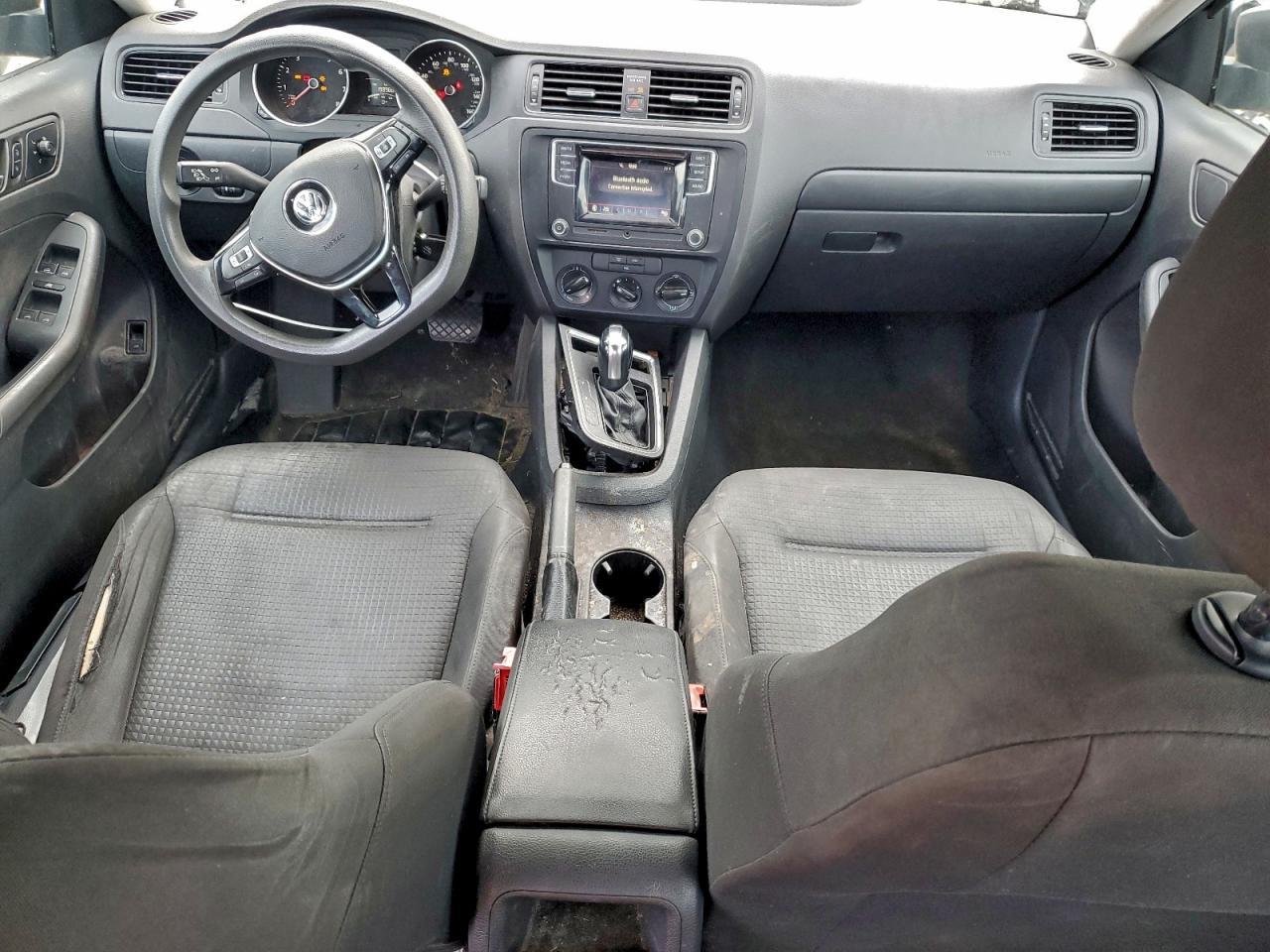 2016 VOLKSWAGEN JETTA