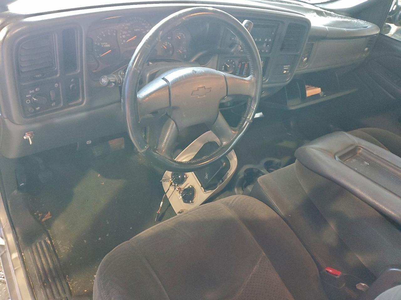 2004 CHEVROLET Silverado