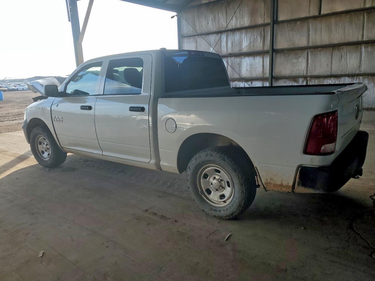 2017 RAM 1500 ST