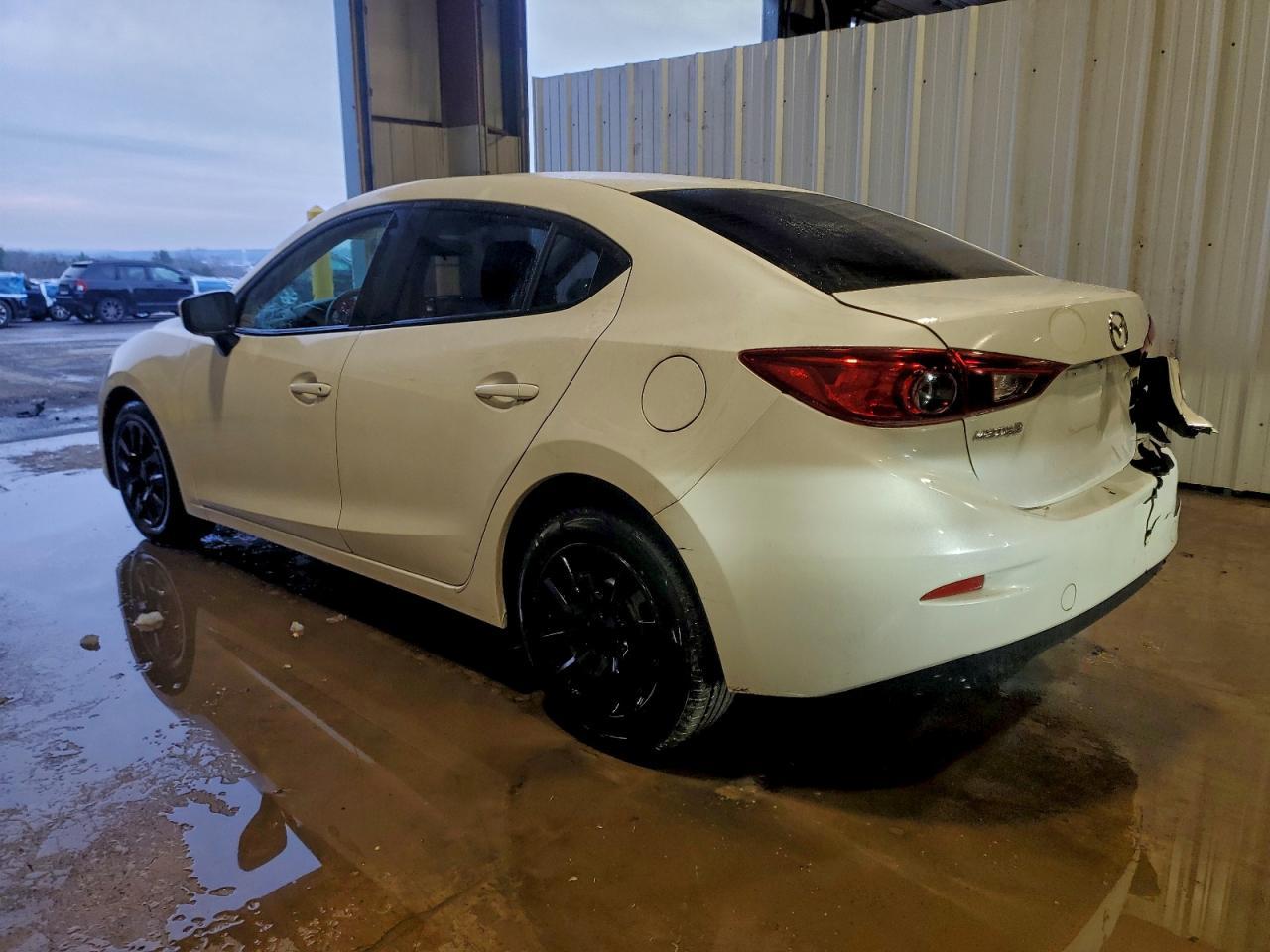 2015 MAZDA 3