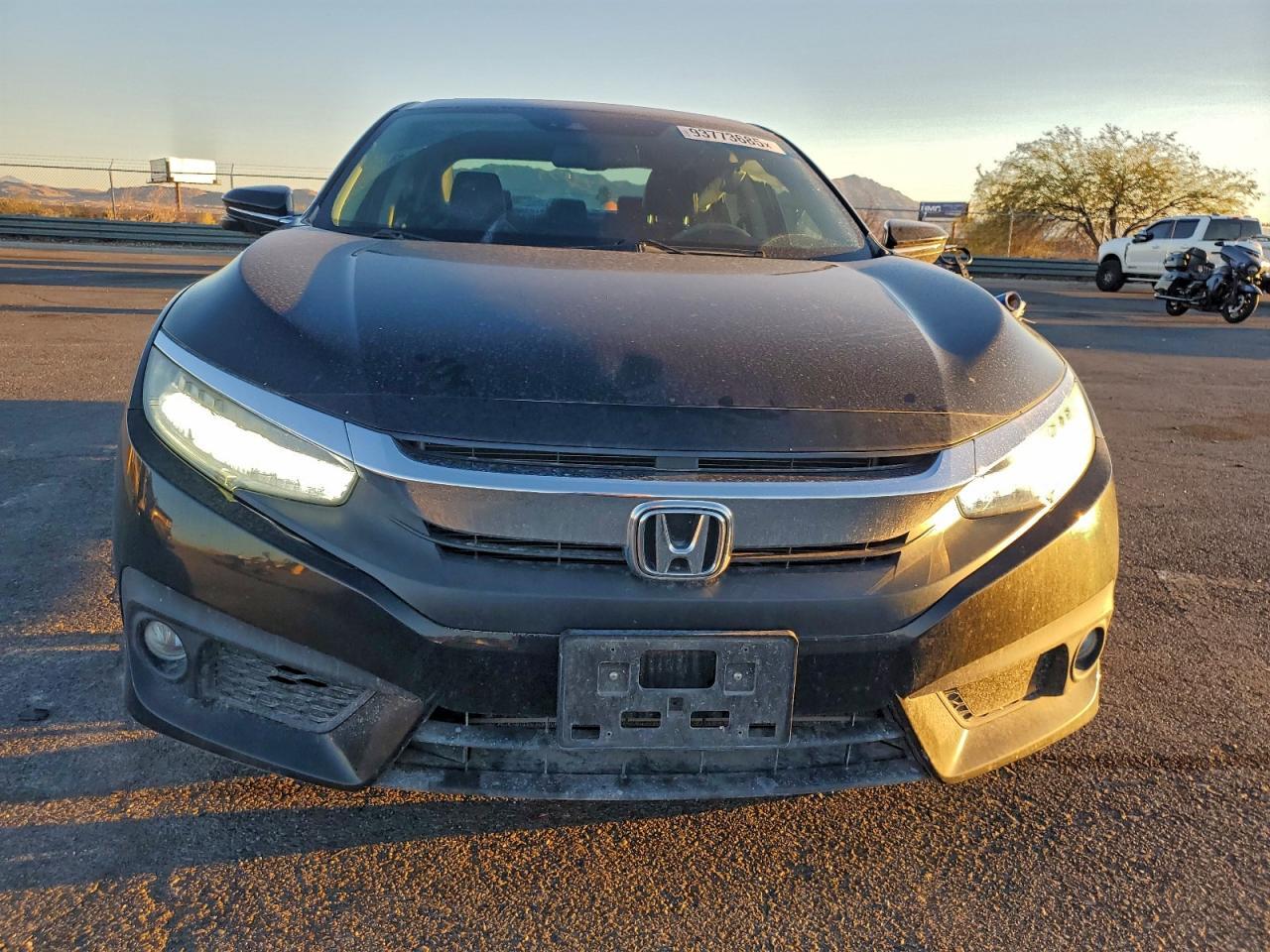 2016 HONDA CIVIC