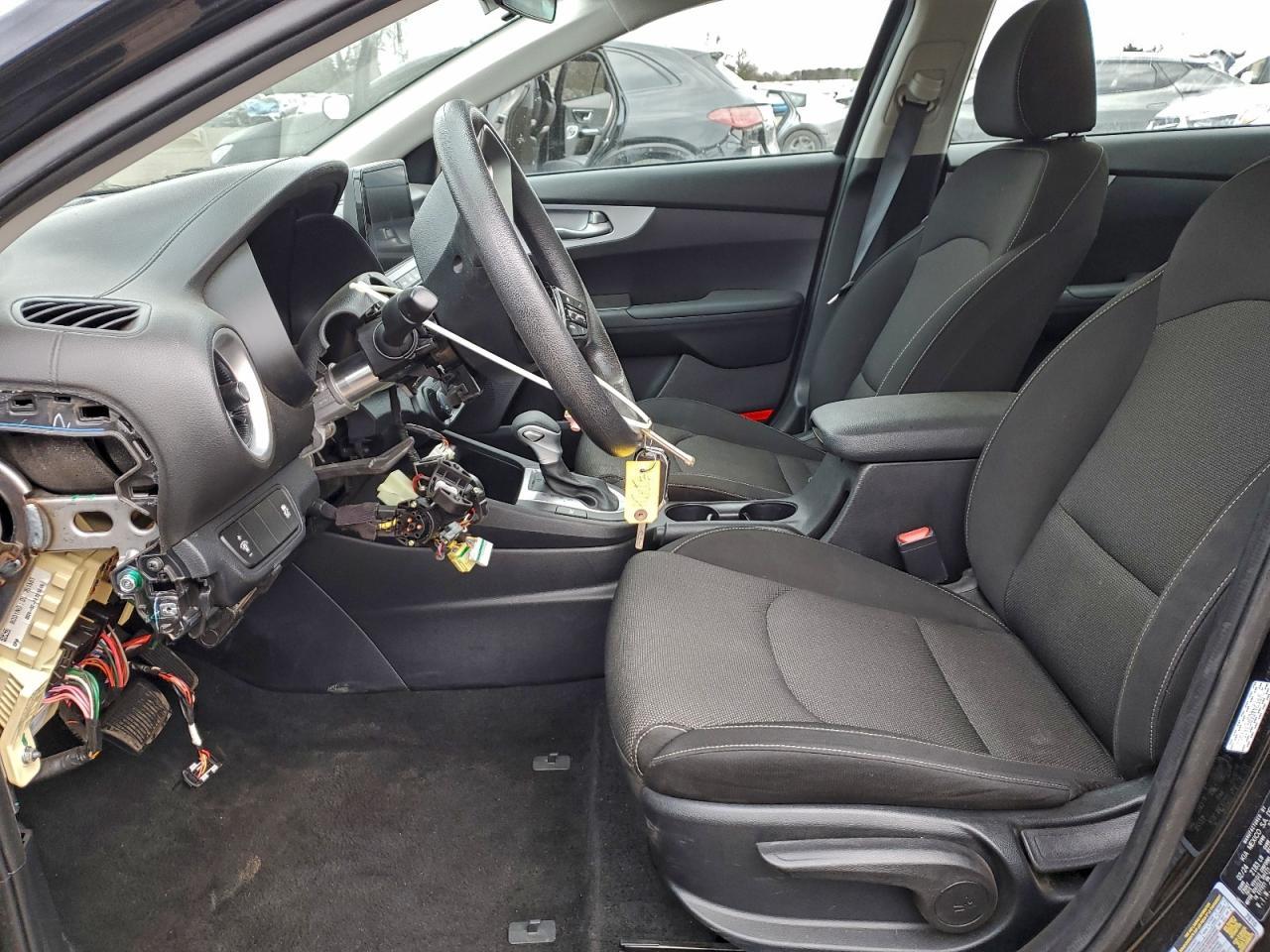 2024 KIA FORTE