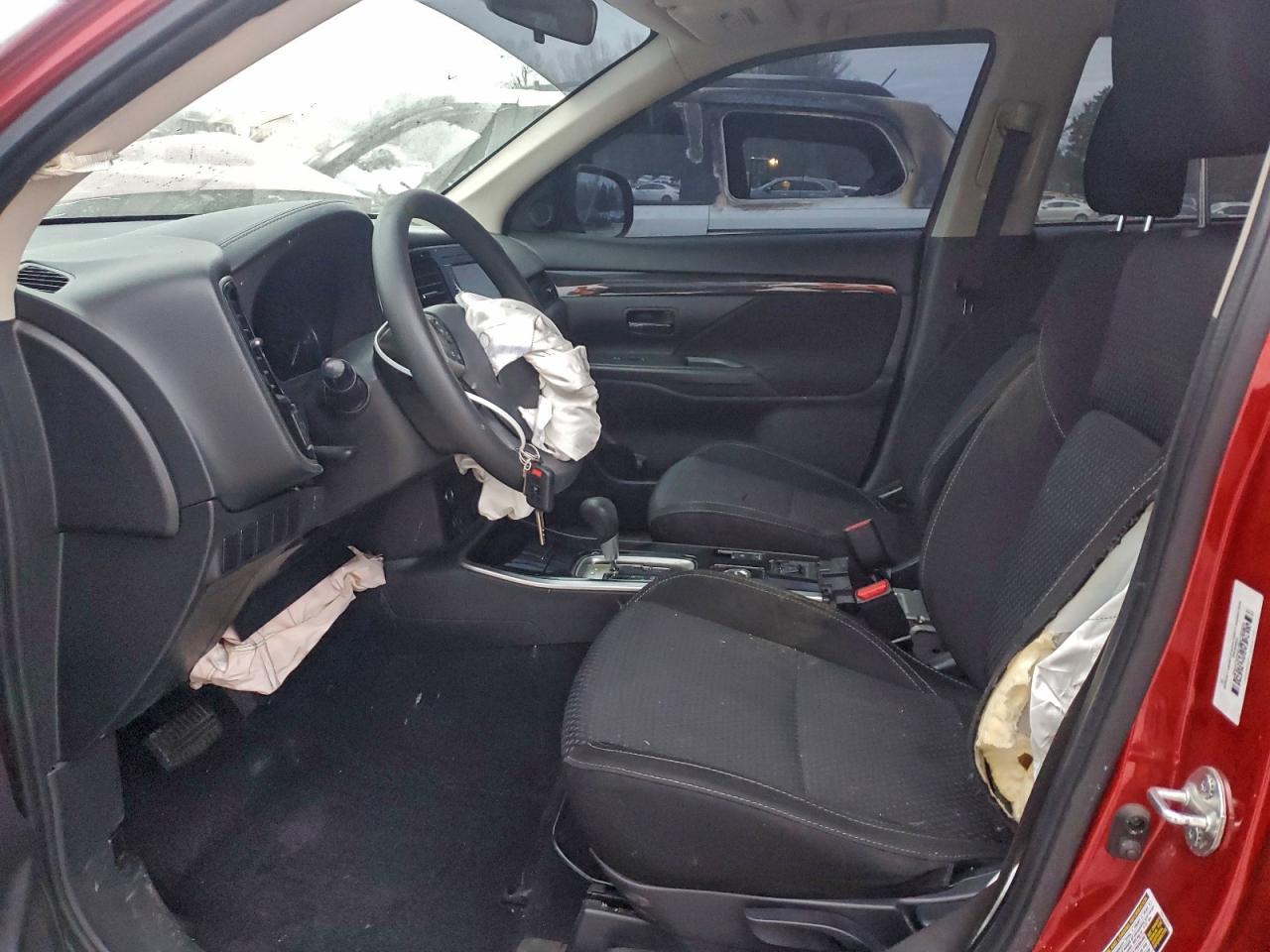 2019 MITSUBISHI outlander