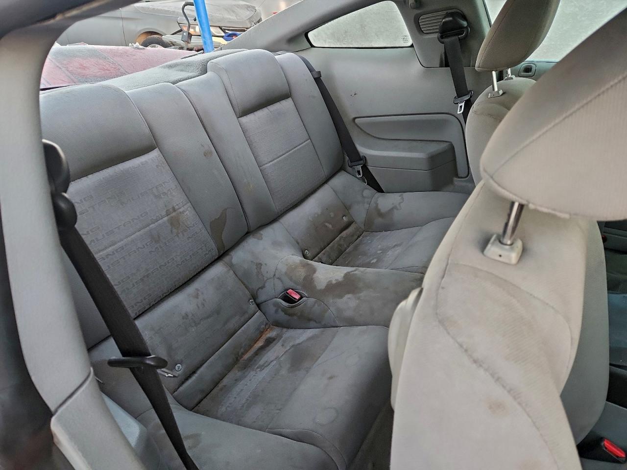 2005 FORD MUSTANG
