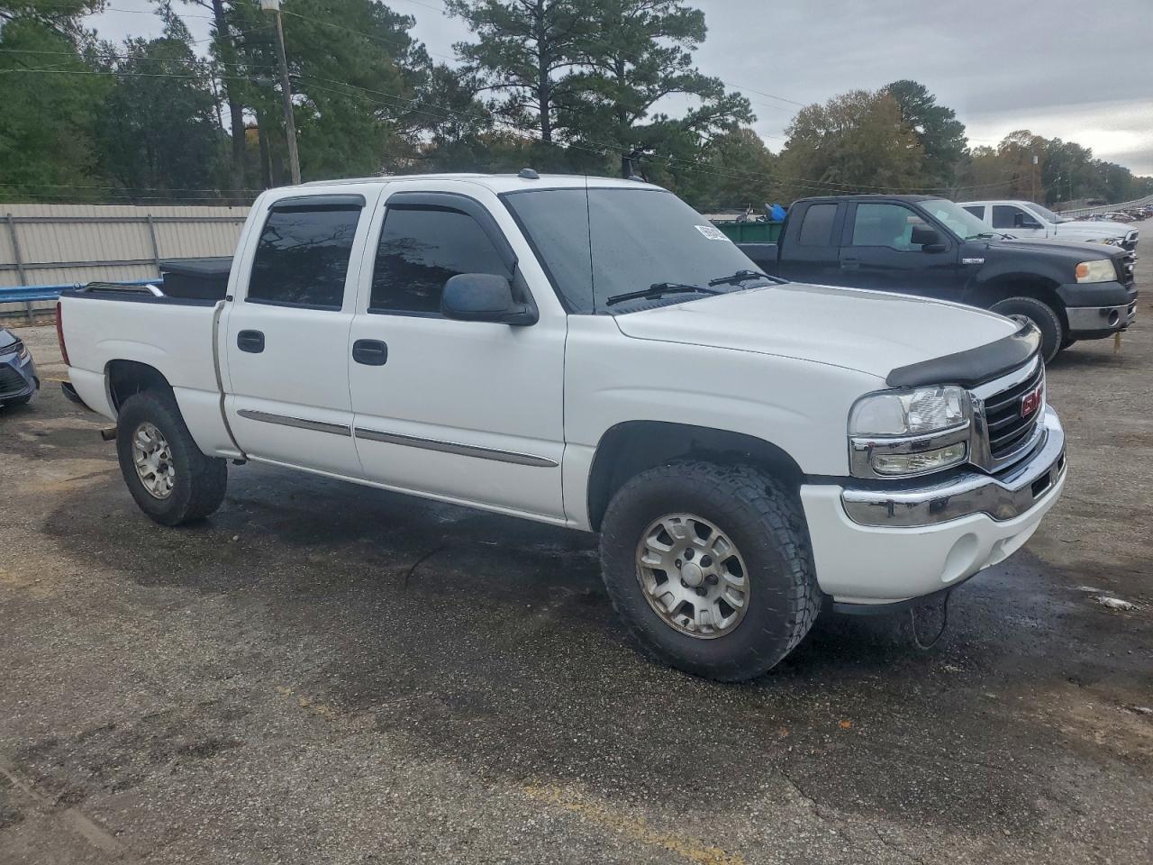 2005 GMC Sierra