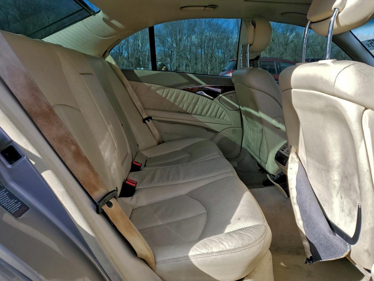 2005 MERCEDES-BENZ E-Class