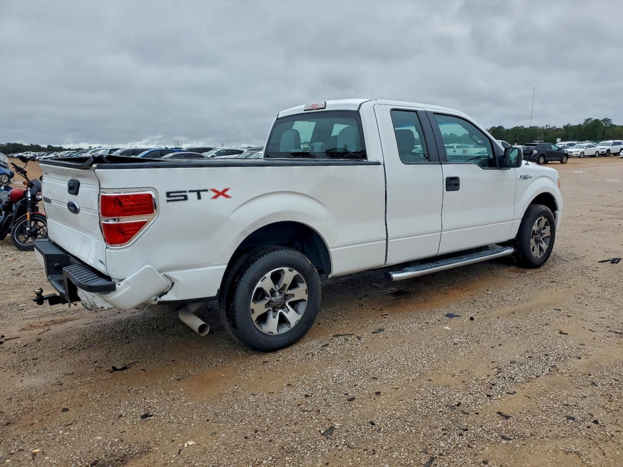 2013 FORD F-150