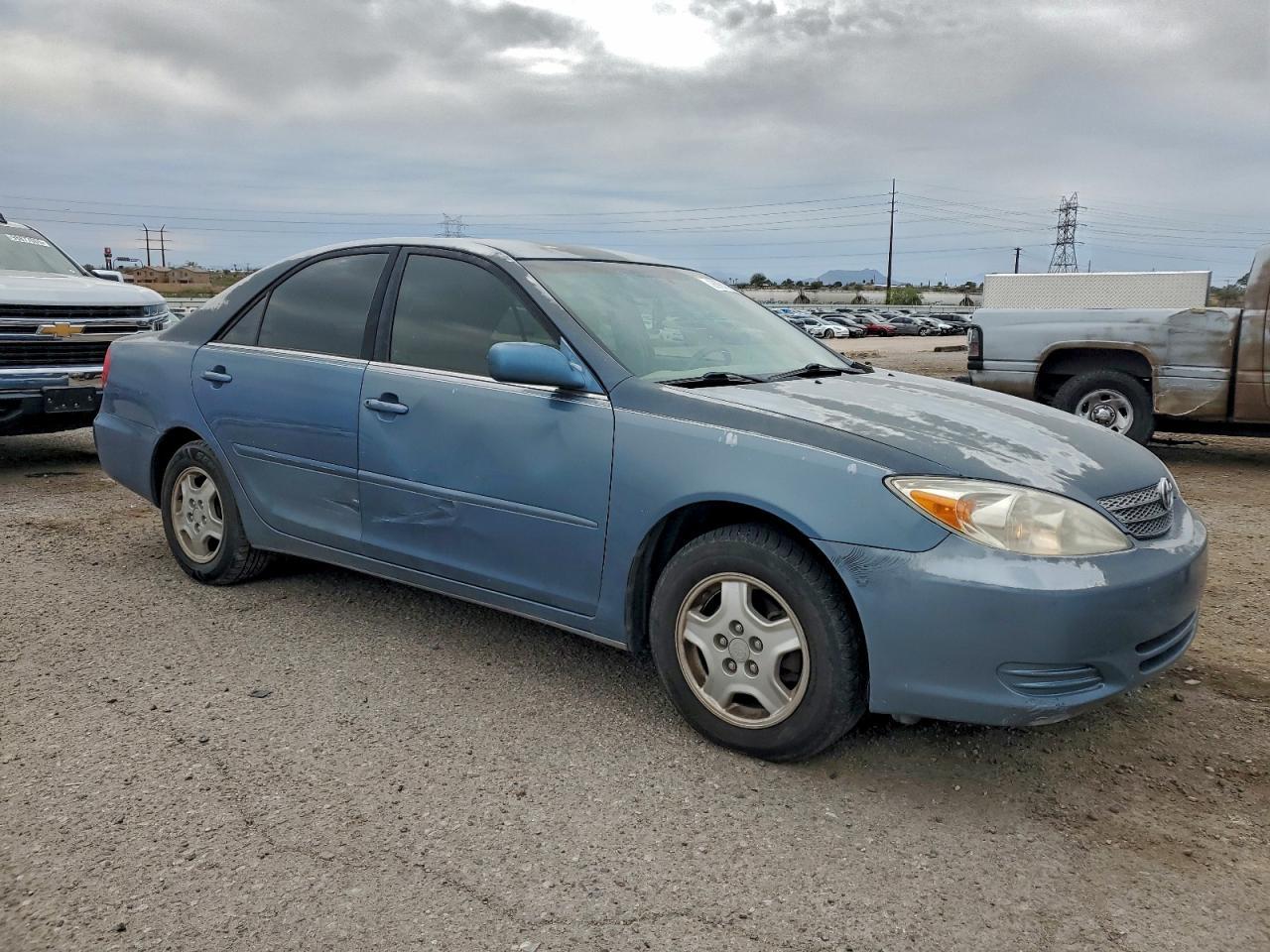 2002 TOYOTA CAMRY