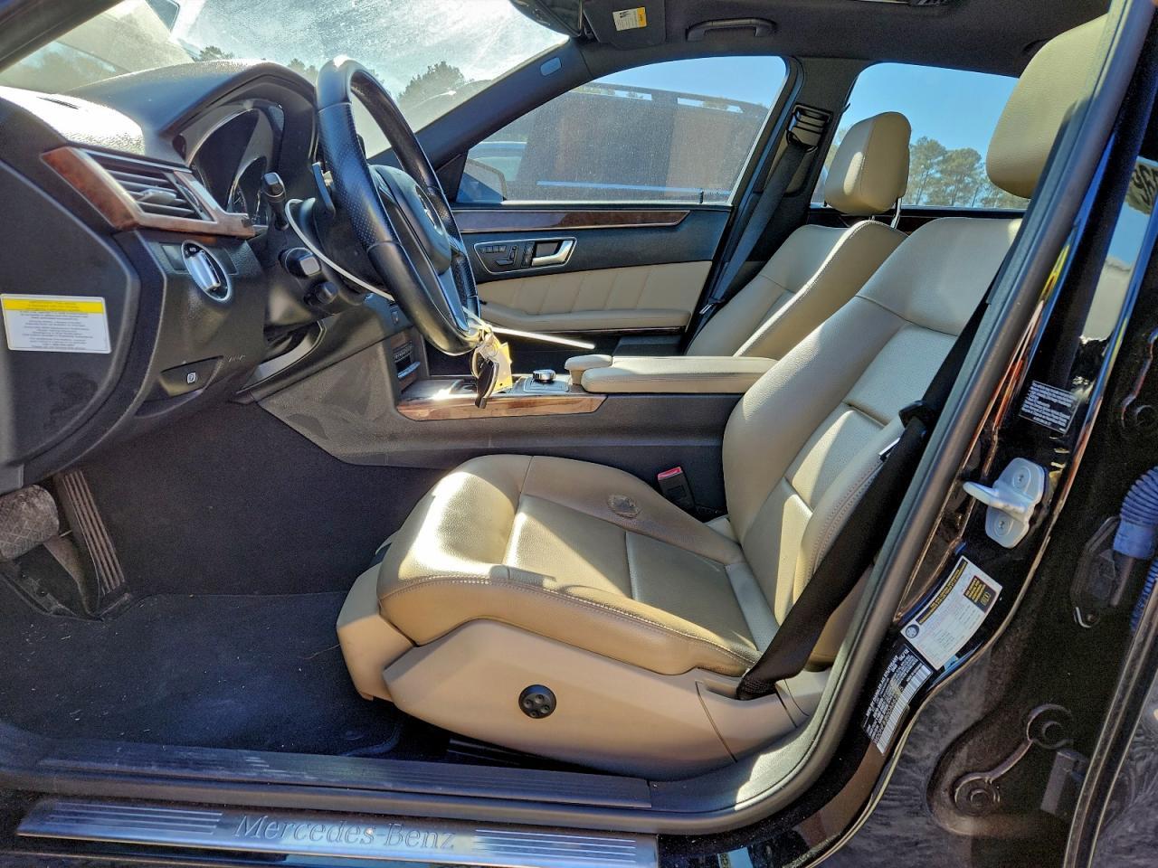 2013 MERCEDES-BENZ E-Class