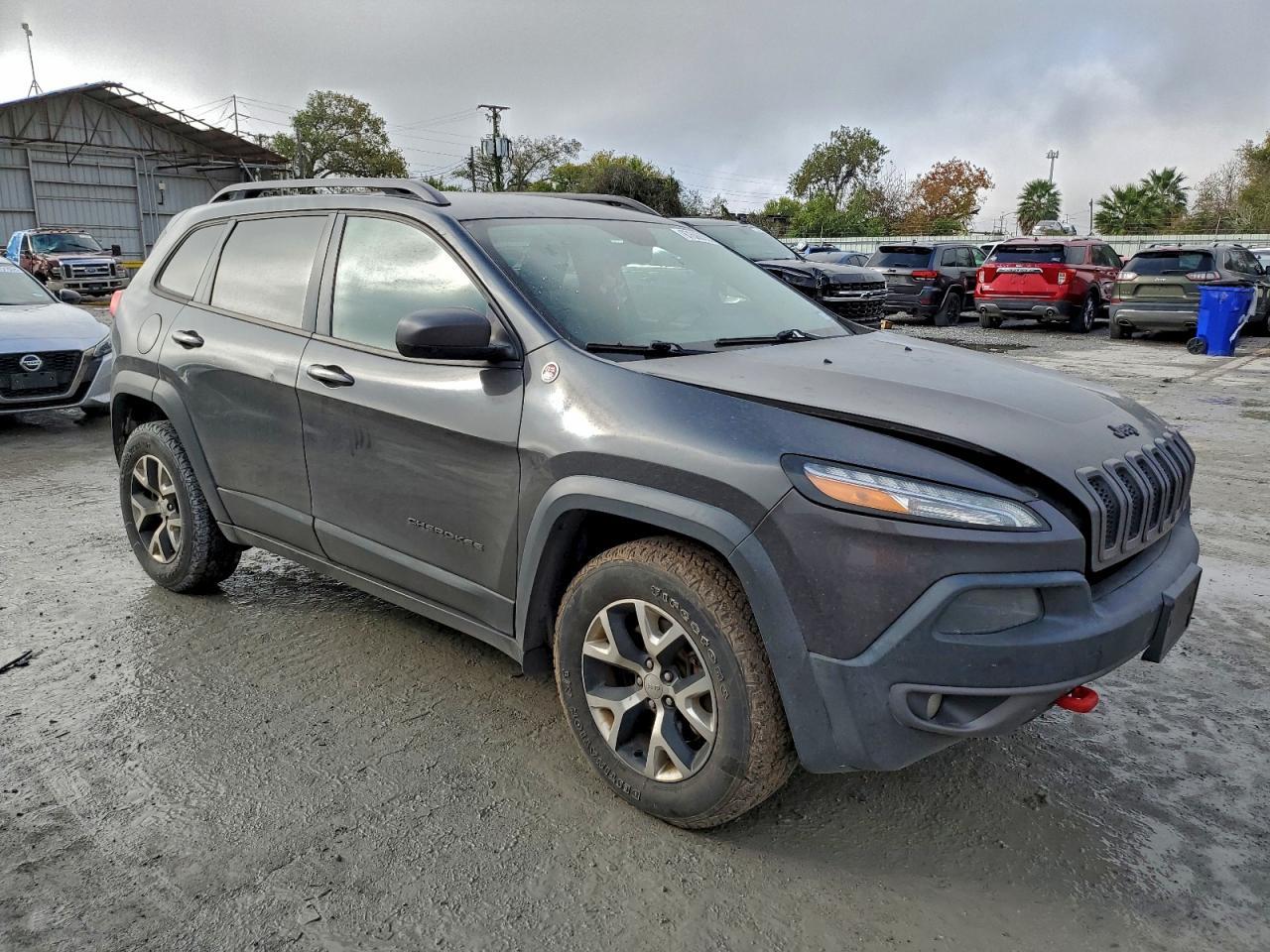 2015 JEEP CHEROKEE