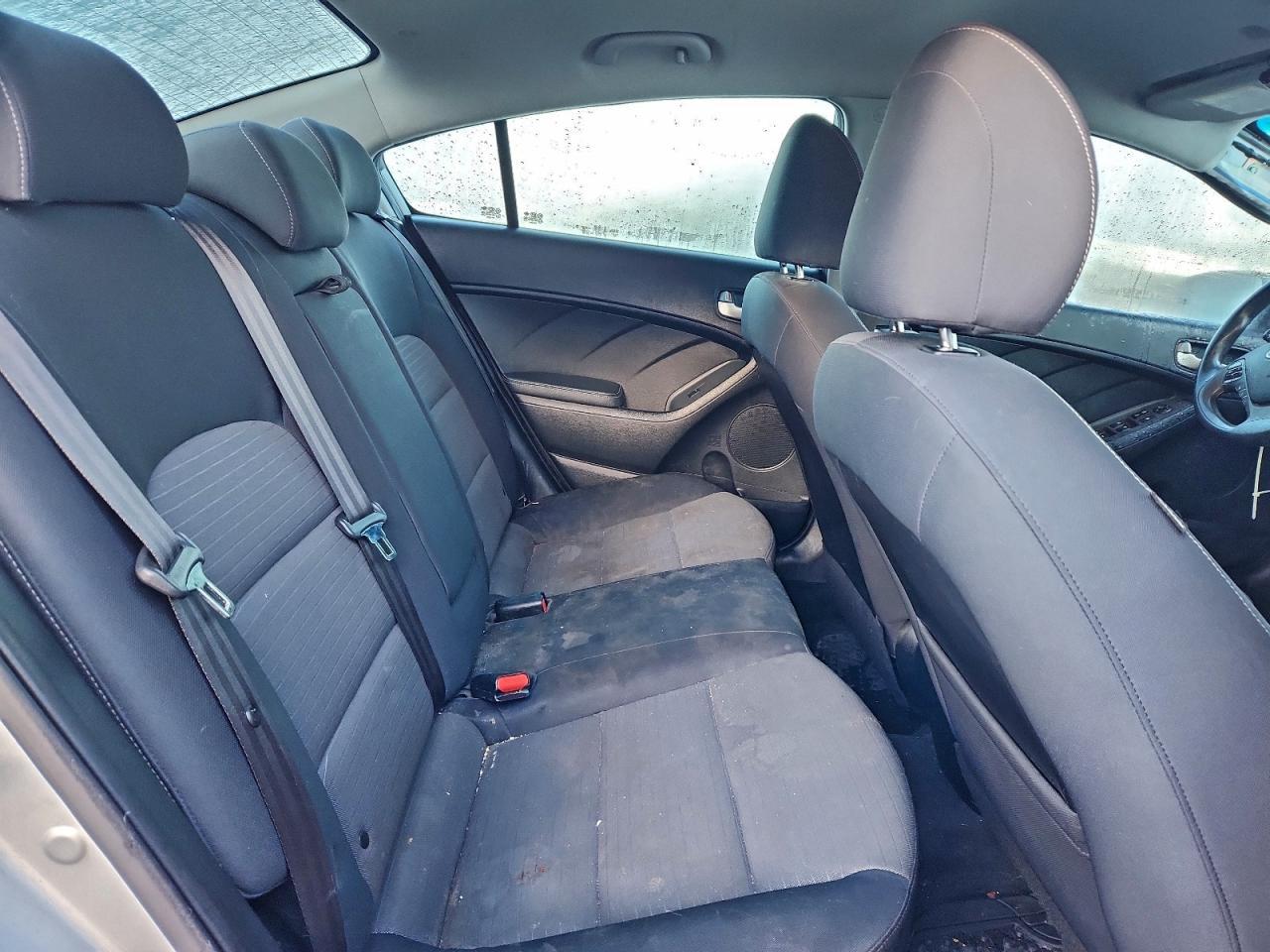 2017 KIA FORTE