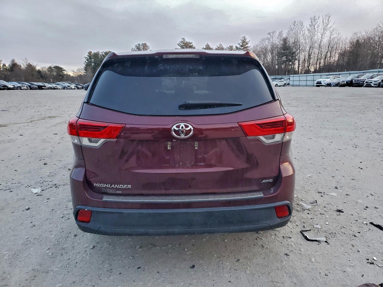2018 TOYOTA HIGHLANDER