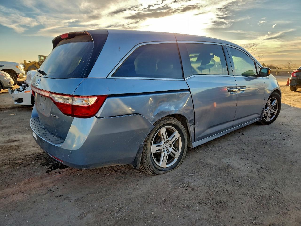 2011 HONDA ODYSSEY