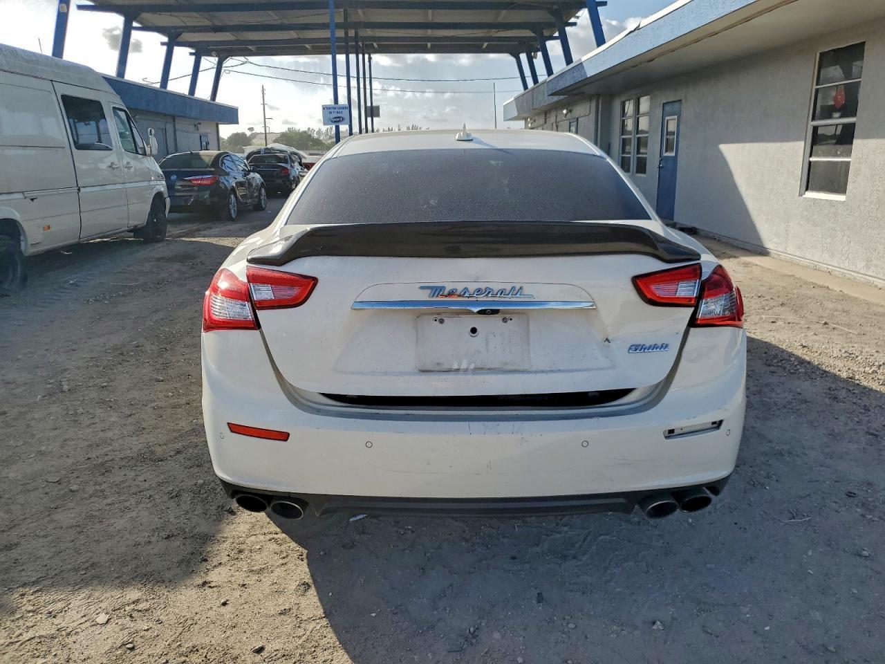 2017 MASERATI Ghibli
