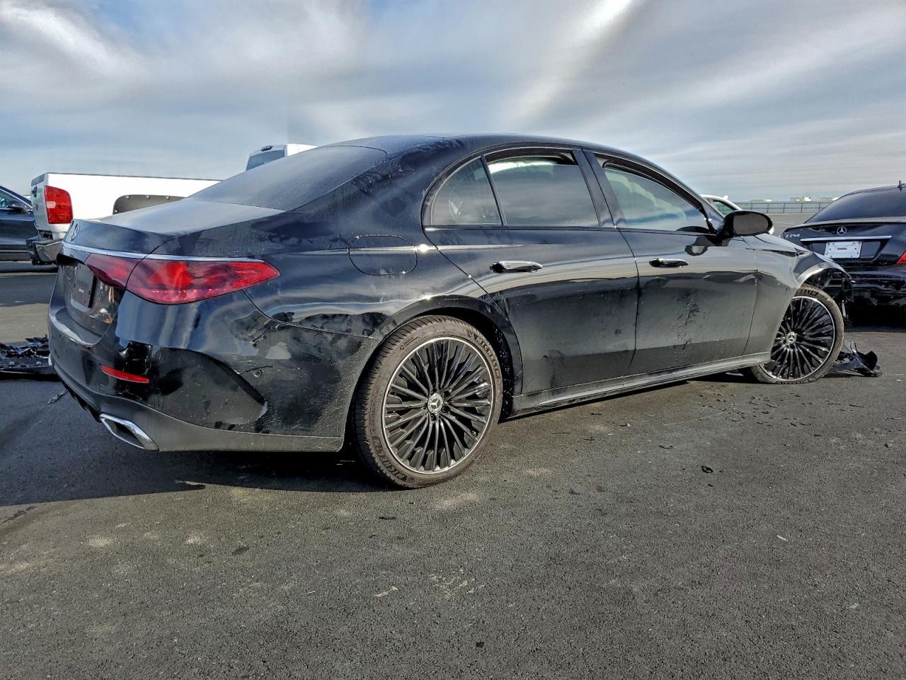 2026 MERCEDES-BENZ E-Class