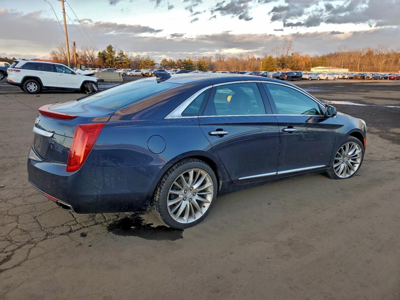 2016 CADILLAC XTS