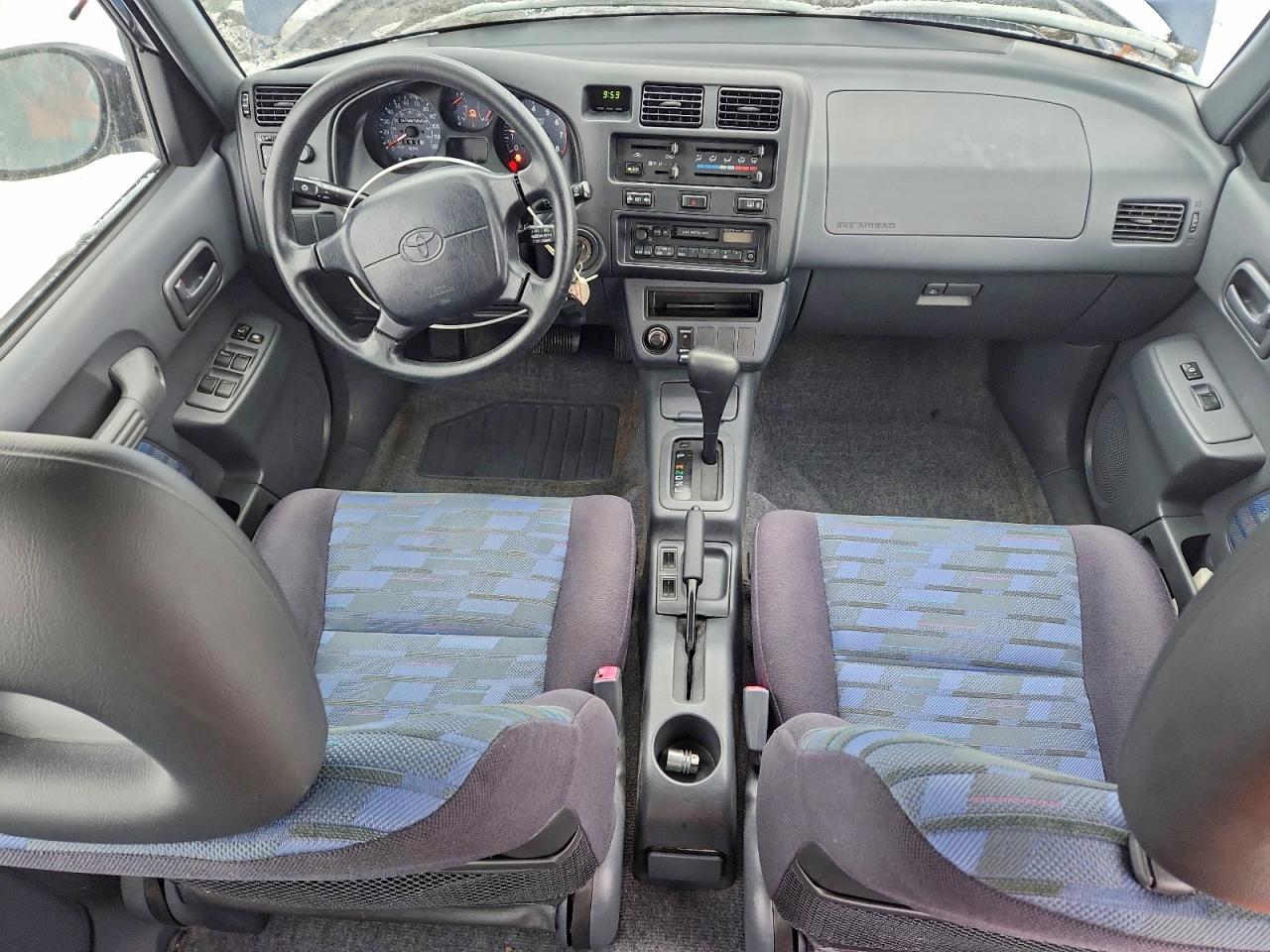 1996 TOYOTA RAV4
