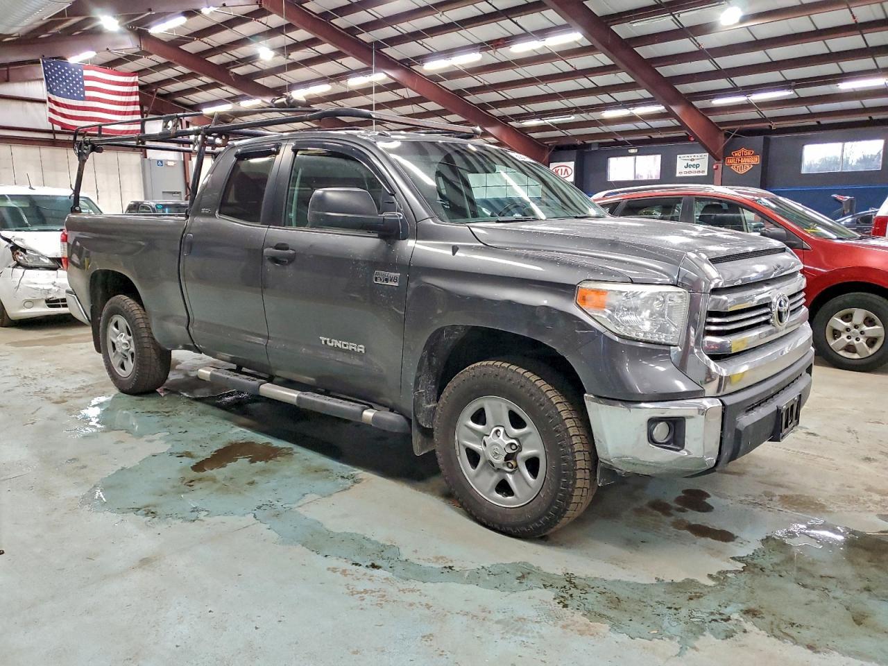 2016 TOYOTA TUNDRA