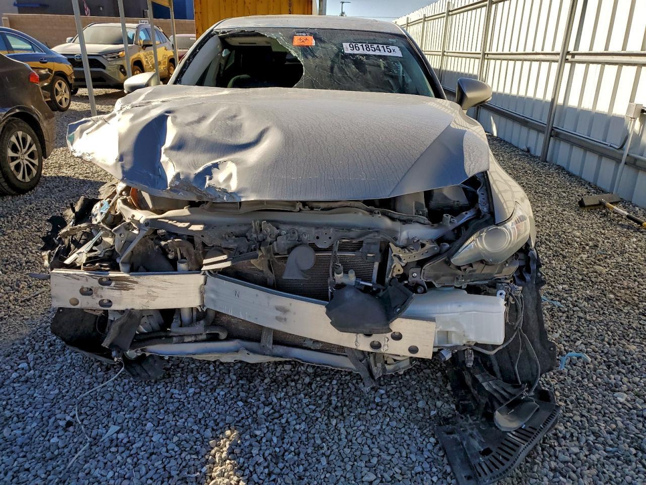 2016 LEXUS IS 200t