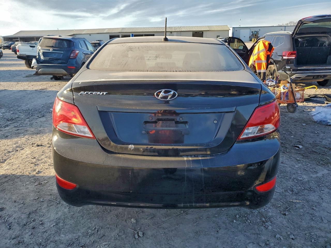 2016 HYUNDAI ACCENT