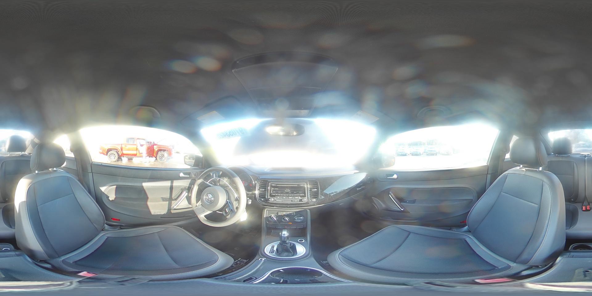 2015 VOLKSWAGEN Beetle