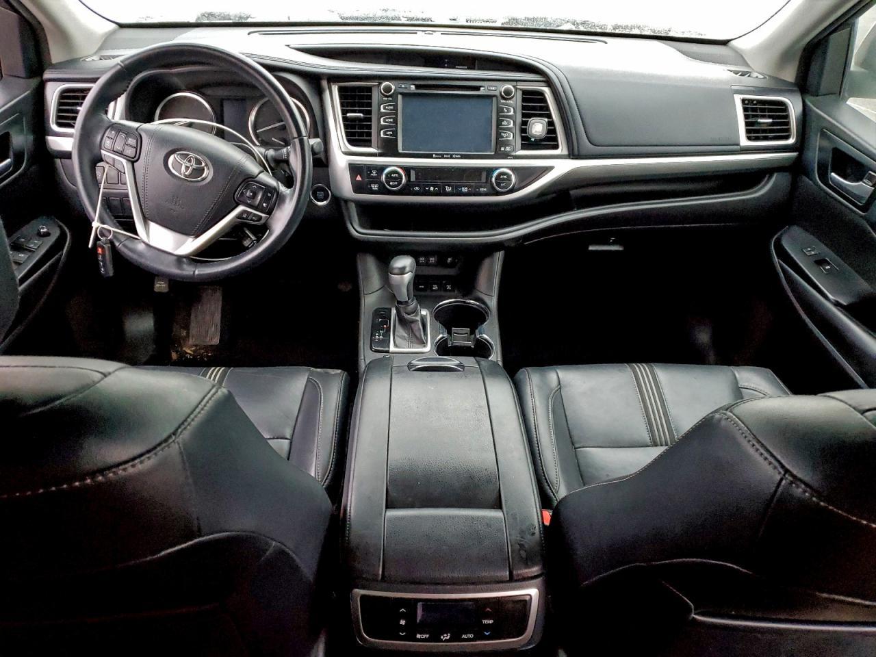 2018 TOYOTA HIGHLANDER